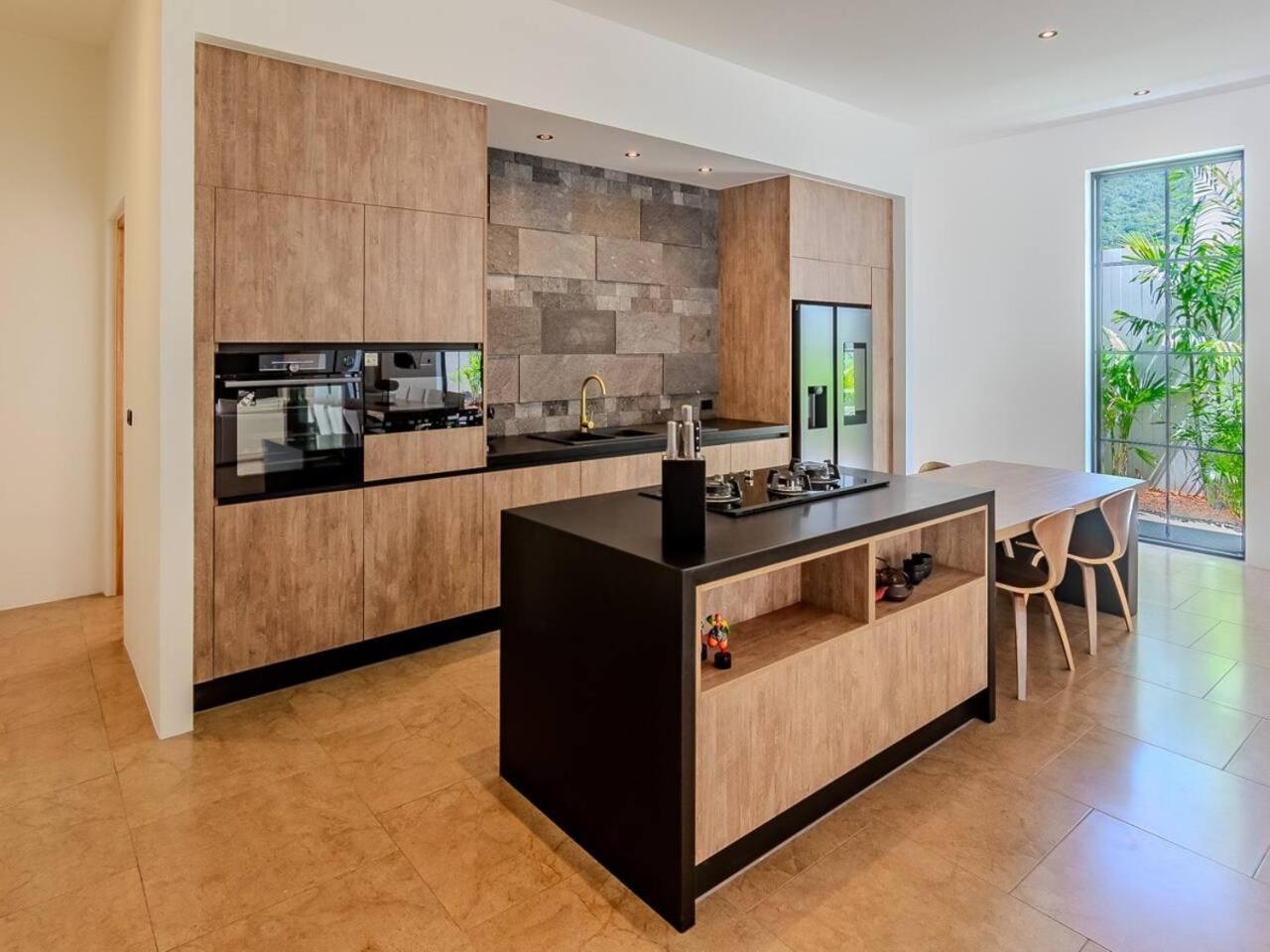 Ferienhaus Mangosteen Spacious 3br Pool *